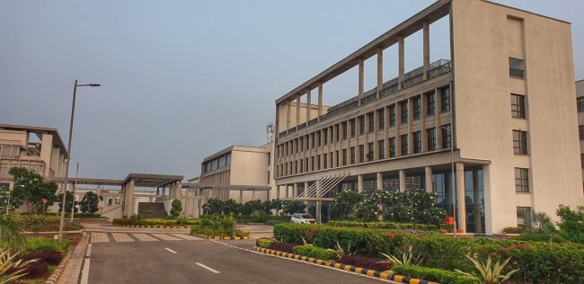 IIM Raipur Placements 2023: The B-School Records 100% Placements ...